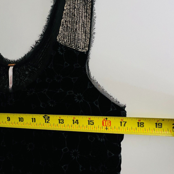 Free People Velvet Eyelet Beaded Shift Dress Size 4 - Picture 7 of 10